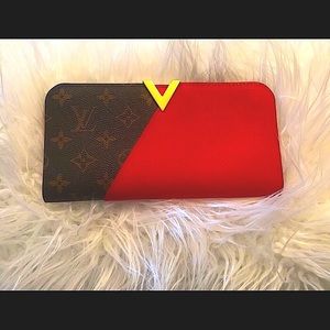 Temporary sale price RARE Authentic  Louis Vuitton  Kimono Wallet